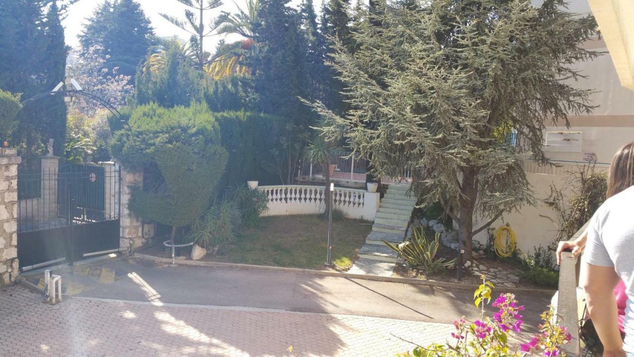 Les Palmiers A 700m De La Apartamento
