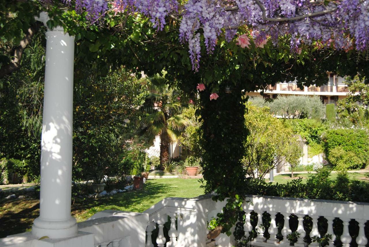 Apartamento Les Palmiers A 700m De La Nice